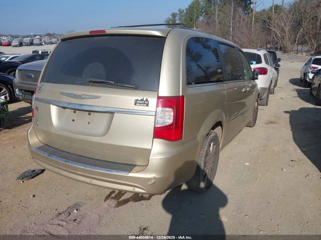 44004914 :رقم المزاد ، 2A4RR8DG1BR713009 vin ، 2011 Chrysler Town & Country Touring-l مزاد بيع