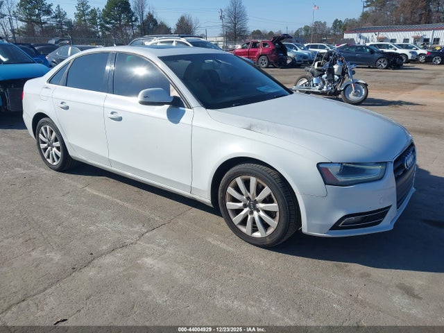 2013 AUDI A4 WAUBFAFL0DN032015 Photo 0