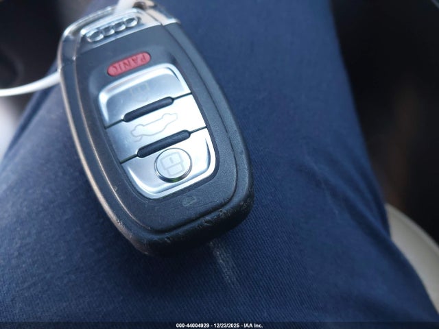 2013 AUDI A4 WAUBFAFL0DN032015 Photo 10