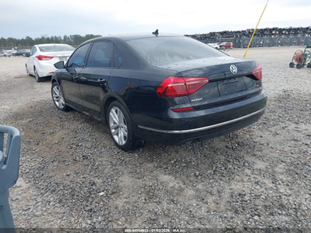2019 VOLKSWAGEN PASSAT 1VWLA7A38KC004355 Photo 2