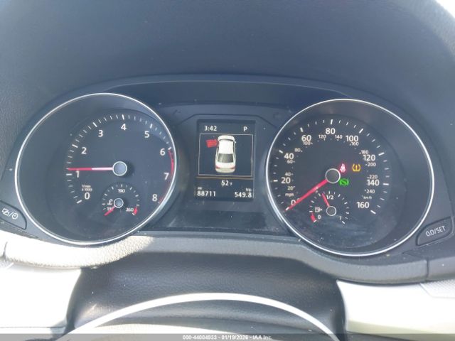 2019 VOLKSWAGEN PASSAT 1VWLA7A38KC004355 Photo 6