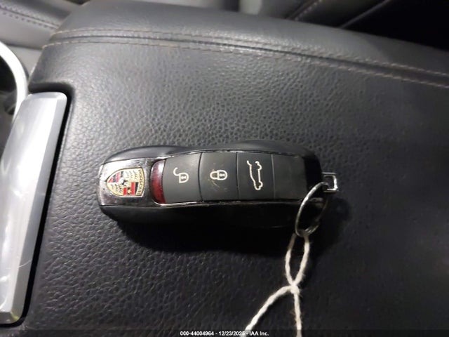 2017 PORSCHE CAYENNE E-HYBRID WP1AE2A26HLA68460 Photo 10