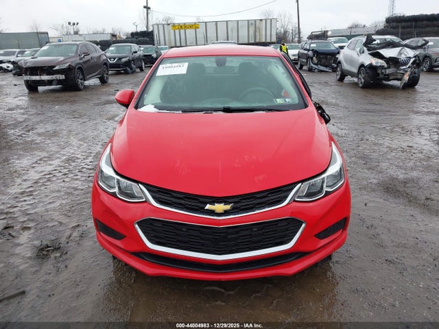 1G1BC5SMXH7218164 Chevrolet Cruze Ls Auto