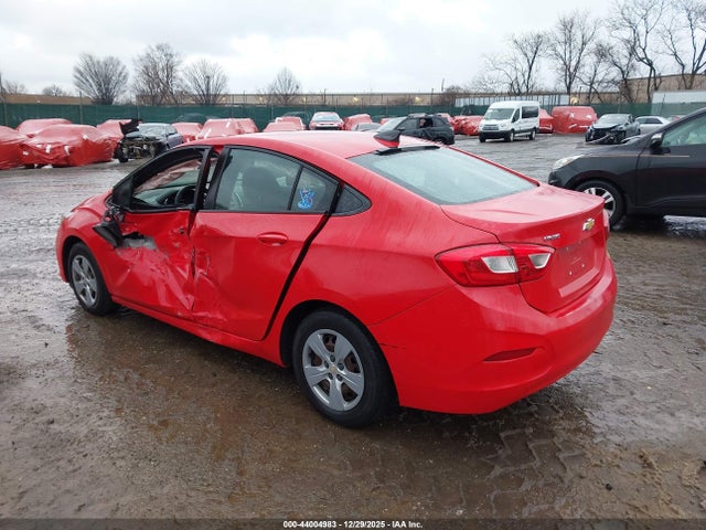 1G1BC5SMXH7218164 Chevrolet Cruze Ls Auto
