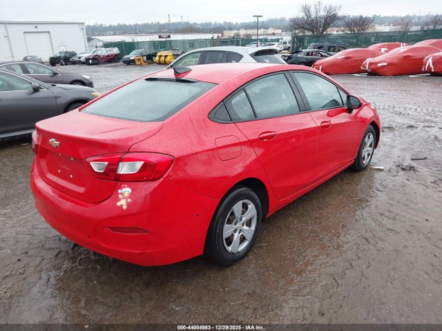 1G1BC5SMXH7218164 Chevrolet Cruze Ls Auto