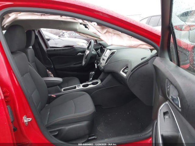 1G1BC5SMXH7218164 Chevrolet Cruze Ls Auto