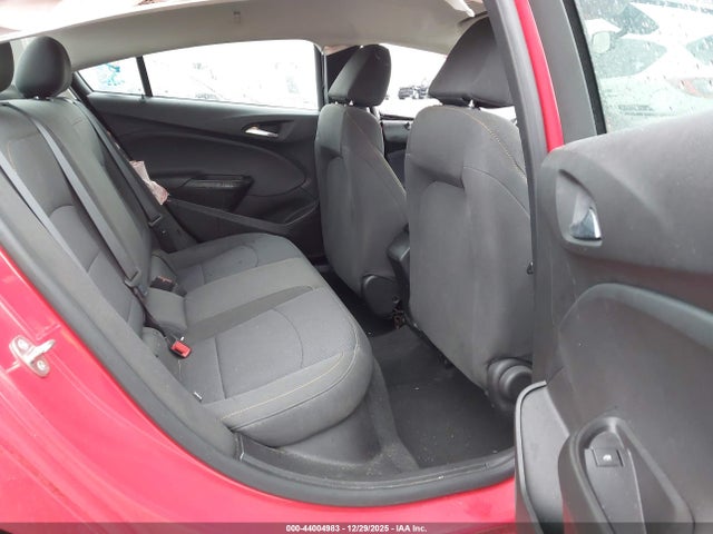 1G1BC5SMXH7218164 Chevrolet Cruze Ls Auto
