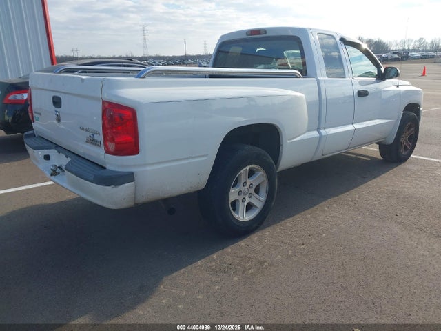 2010 DODGE DAKOTA 1D7CE3BK7AS151086 Photo 3