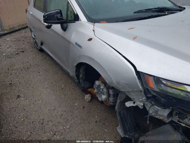 2018 HONDA CLARITY PLUG-IN HYBRID JHMZC5F37JC015719 Photo 5