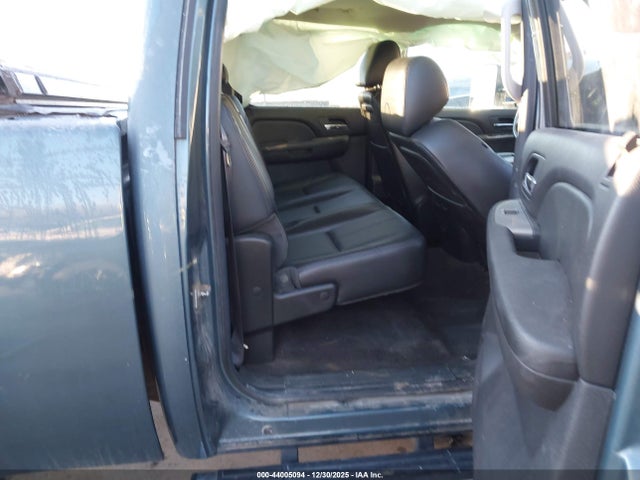 1GC1KYE82EF136419 Chevrolet Silverado 2500hd Ltz