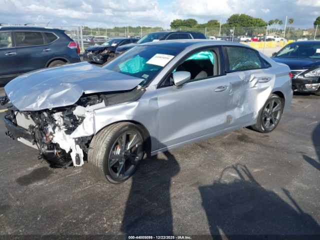 2024 AUDI A3 WAUGUDGY0RA038869 Photo 1