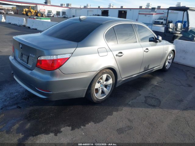 2010 BMW 528I WBANU5C52AC365940 Photo 3