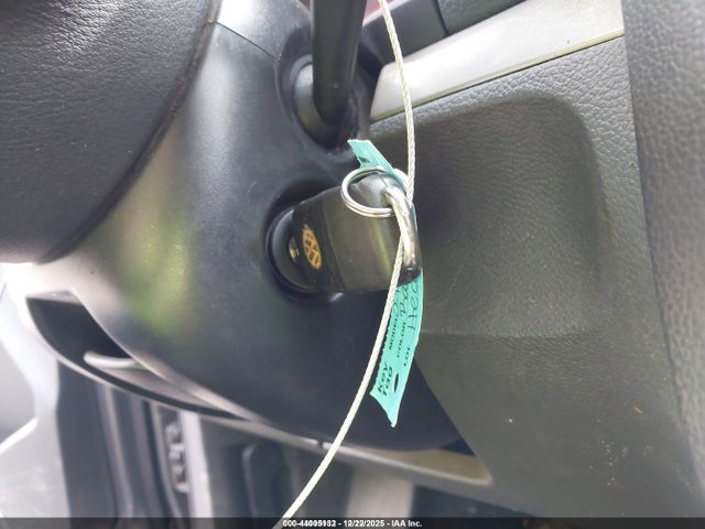 44005132 :رقم المزاد ، WVWDA71K69W081619 vin ، 2009 Volkswagen Rabbit S مزاد بيع