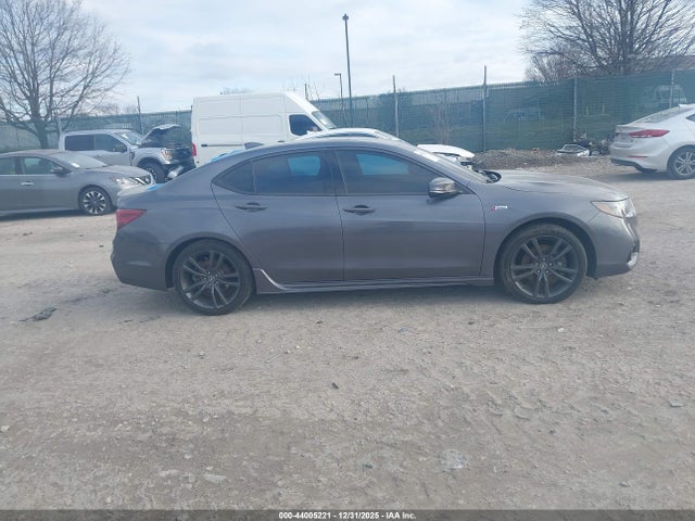 Продажа на аукционе авто 2020 Acura Tlx A-spec/a-spec W/red Leather, vin: 19UUB2F64LA004698, номер лота: 44005221