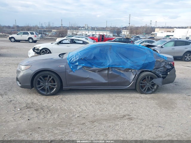 Продажа на аукционе авто 2020 Acura Tlx A-spec/a-spec W/red Leather, vin: 19UUB2F64LA004698, номер лота: 44005221