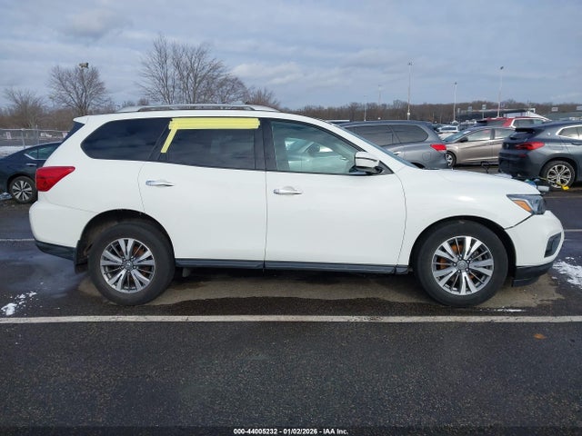 Продажа на аукционе авто 2020 Nissan Pathfinder S 4wd, vin: 5N1DR2AM7LC646039, номер лота: 44005232