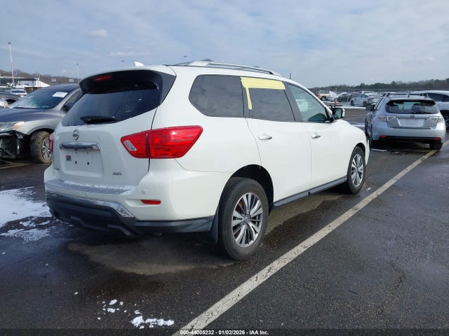 Продажа на аукционе авто 2020 Nissan Pathfinder S 4wd, vin: 5N1DR2AM7LC646039, номер лота: 44005232