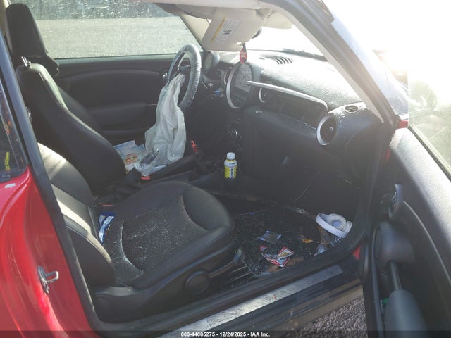 2012 MINI COOPER WMWSU3C59CT369929 Photo 4