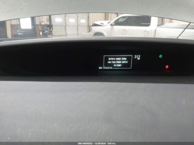 2014 TOYOTA PRIUS JTDKN3DUXE1823318 Photo 6