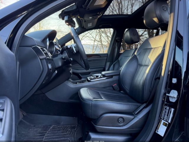 2018 MERCEDES-BENZ GLS 450 4JGDF6EE3JB038671 Photo 4