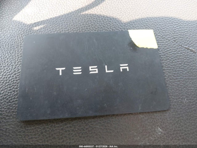2021 TESLA MODEL Y 5YJYGDEE4MF234000 Photo 10