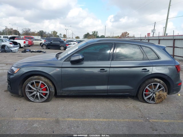 2024 Audi Q5 Premium Plus 55 Tfsi E S Line Quattro S Tronic მანქანა იყიდება აუქციონზე, vin: WA1E2AFY5R2148000, აუქციონის ნომერი: 44005369