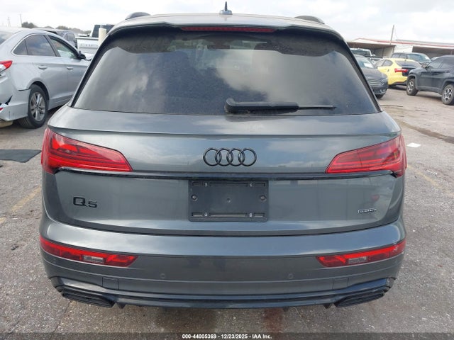 2024 Audi Q5 Premium Plus 55 Tfsi E S Line Quattro S Tronic მანქანა იყიდება აუქციონზე, vin: WA1E2AFY5R2148000, აუქციონის ნომერი: 44005369