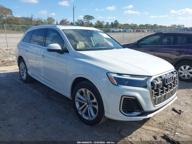 2025 AUDI Q7 WA1ACBF7XSD019656 Photo 0
