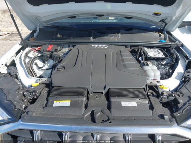 2025 AUDI Q7 WA1ACBF7XSD019656 Photo 9