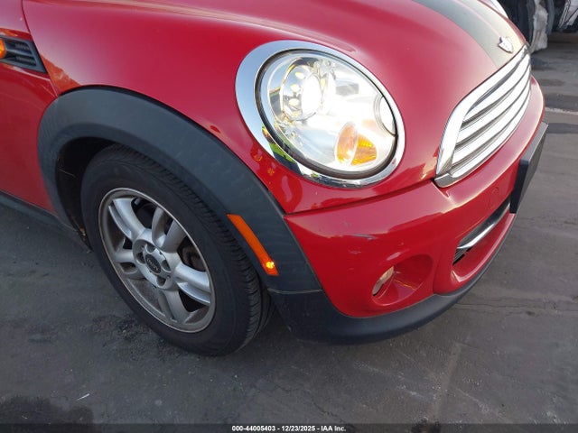 2012 MINI COOPER WMWSU3C58CT367220 Photo 5