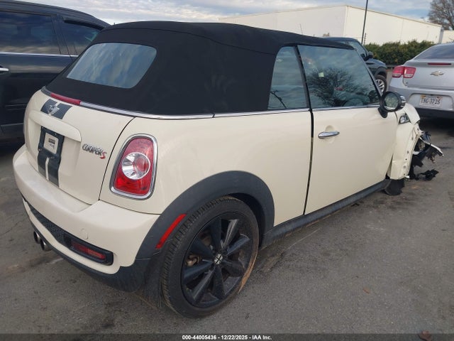 2015 MINI CONVERTIBLE WMWZP3C51FT298946 Photo 3