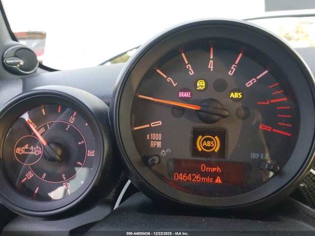 2015 MINI CONVERTIBLE WMWZP3C51FT298946 Photo 6