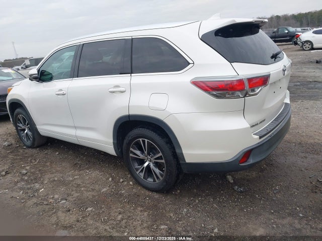 2016 TOYOTA HIGHLANDER 5TDKKRFH6GS505598 Photo 2