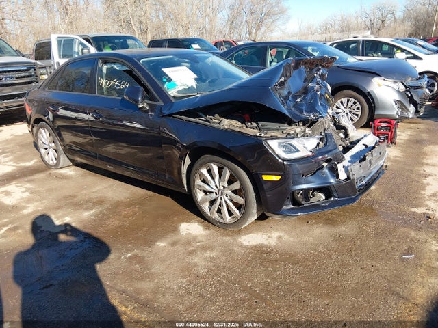 2017 AUDI A4 WAUGNAF43HN017080 Photo 0
