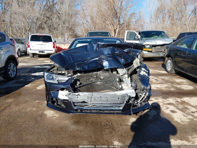 2017 Audi A4 2.0t Premium მანქანა იყიდება აუქციონზე, vin: WAUGNAF43HN017080, აუქციონის ნომერი: 44005524
