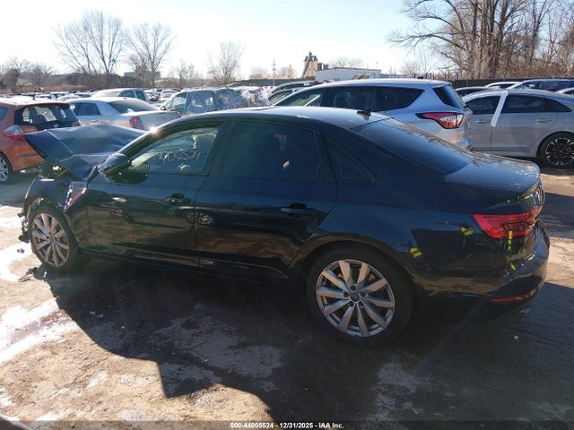 2017 Audi A4 2.0t Premium მანქანა იყიდება აუქციონზე, vin: WAUGNAF43HN017080, აუქციონის ნომერი: 44005524