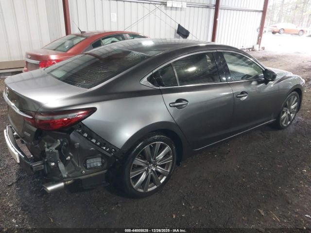 2018 MAZDA MAZDA6 JM1GL1VM9J1324924 Photo 3