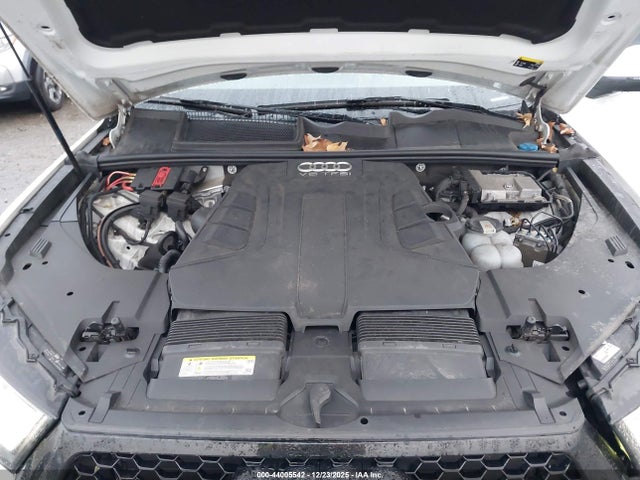 WA1LAAF70HD041800 Audi Q7 3.0t Premium