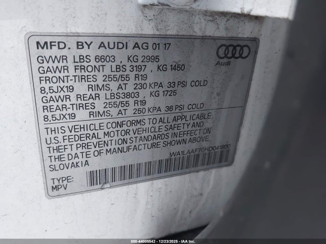 WA1LAAF70HD041800 Audi Q7 3.0t Premium