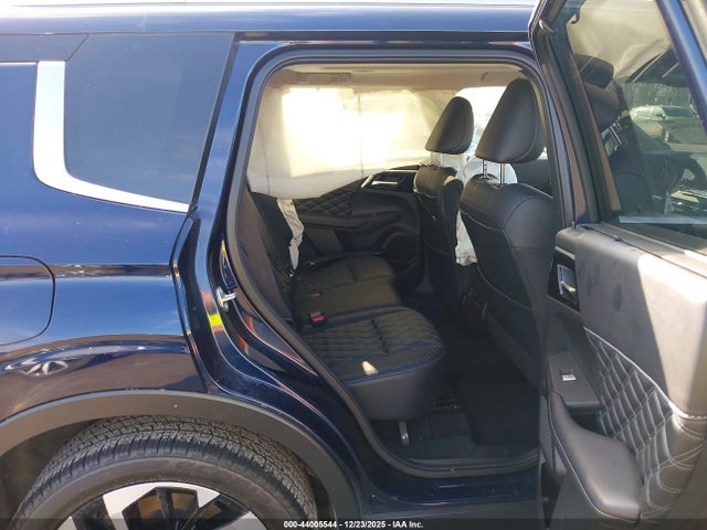 Продаж на аукціоні авто 2024 Mitsubishi Outlander Sel 2.5 S-awc, vin: JA4J4WA85RZ045115, номер лоту: 44005544