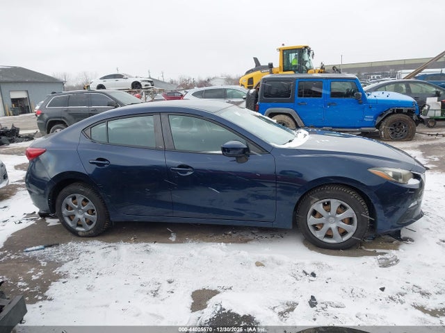 Продаж на аукціоні авто 2014 Mazda Mazda3 I Sport, vin: JM1BM1U78E1216917, номер лоту: 44005570