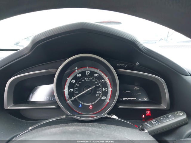 Продаж на аукціоні авто 2014 Mazda Mazda3 I Sport, vin: JM1BM1U78E1216917, номер лоту: 44005570