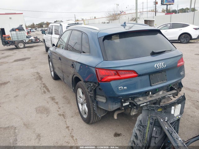 2018 AUDI Q5 WA1ANAFY2J2094830 Photo 2