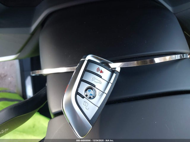 2022 BMW X7 5UXCX6C08N9K20687 Photo 10