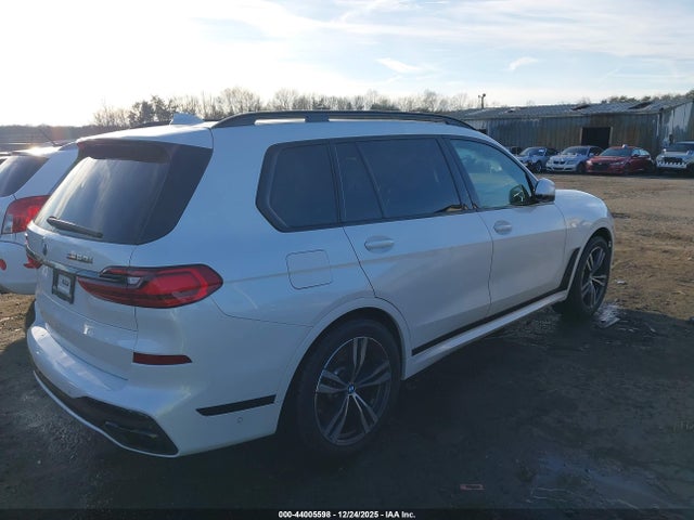 2022 BMW X7 5UXCX6C08N9K20687 Photo 3