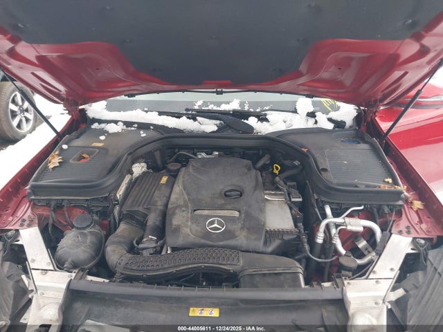 WDC0G4KB5GF059712 Mercedes-Benz Glc 300 4matic