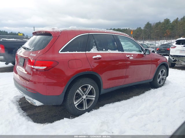 WDC0G4KB5GF059712 Mercedes-Benz Glc 300 4matic