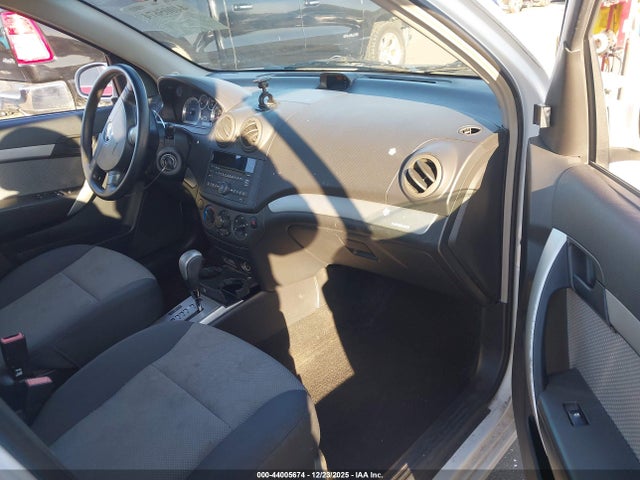 2011 CHEVROLET AVEO KL1TD6DE0BB251867 Photo 4