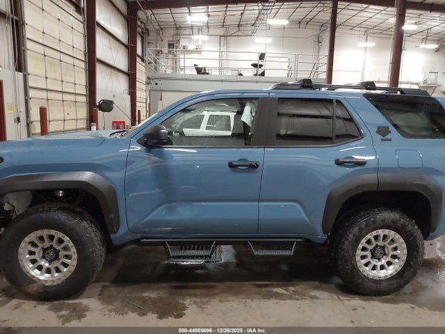 JTEVA5BR8S5073565 Toyota 4RUNNER SR5