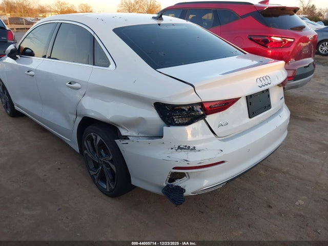 Aukcja sprzedaży 2022 Audi A3 Premium 40 Tfsi Quattro S Tronic, vin: WAUGUDGY6NA013565, numer aukcji: 44005714